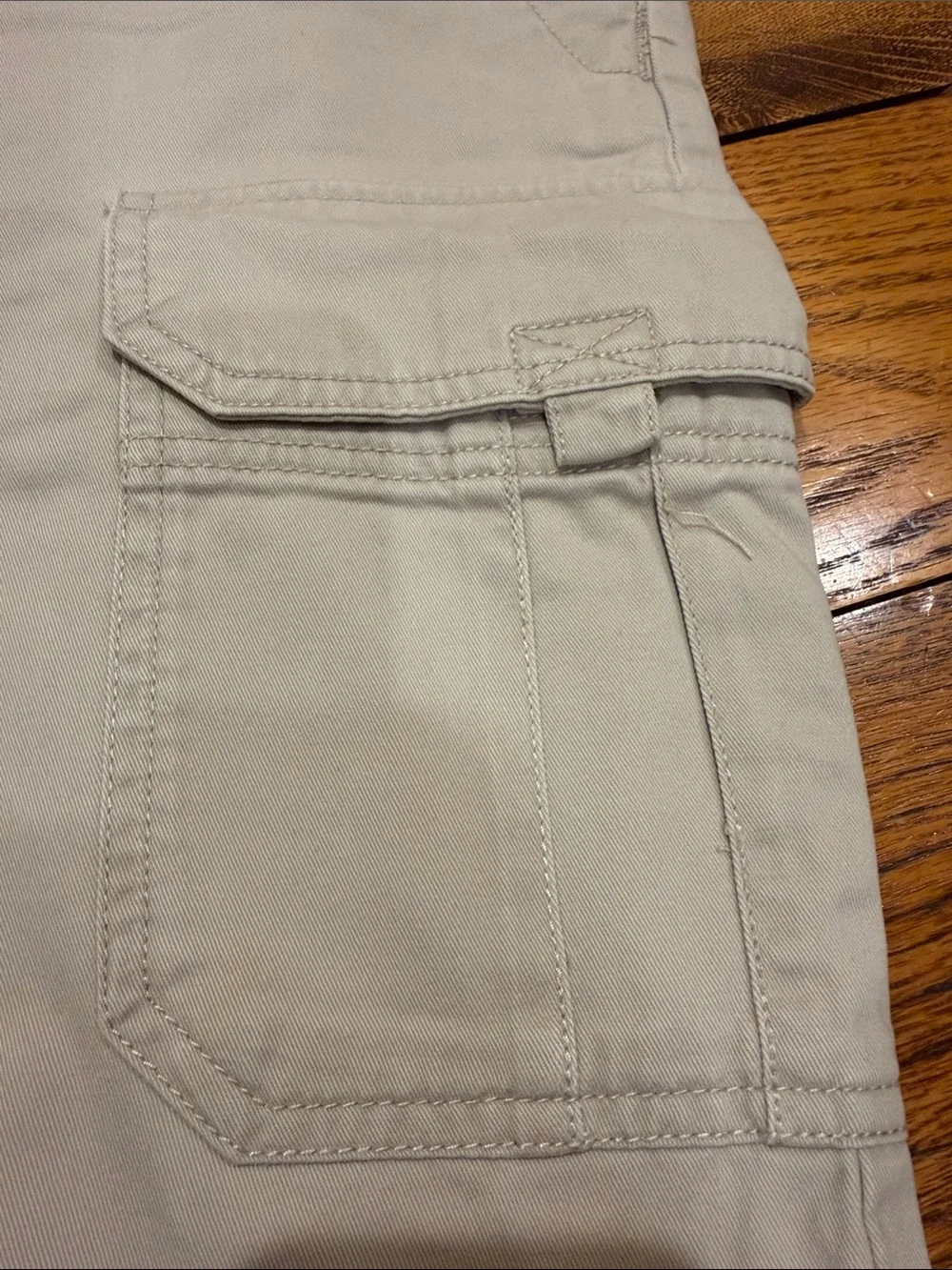 COLUMBIA SPORTSWEAR COMPANY FLAT FRONT KHAKI MEN'S CARGO SHORTS SIZE 40 WAIST